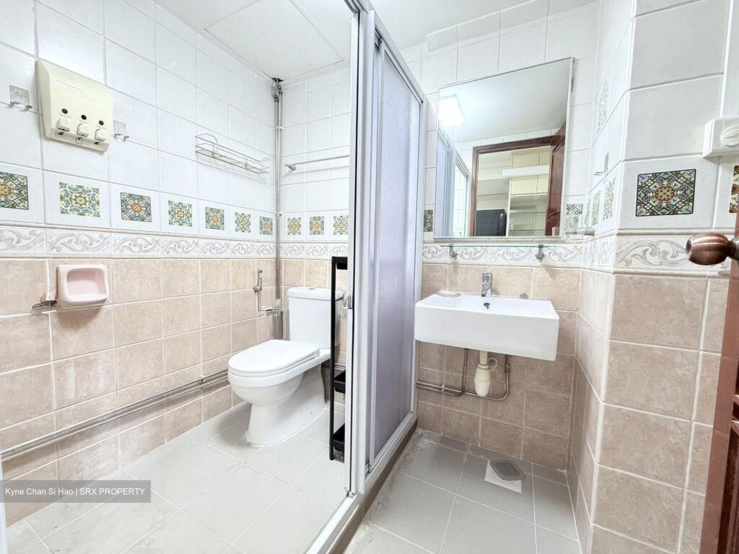 Pinetree Condominium (D10), Condominium #503417671